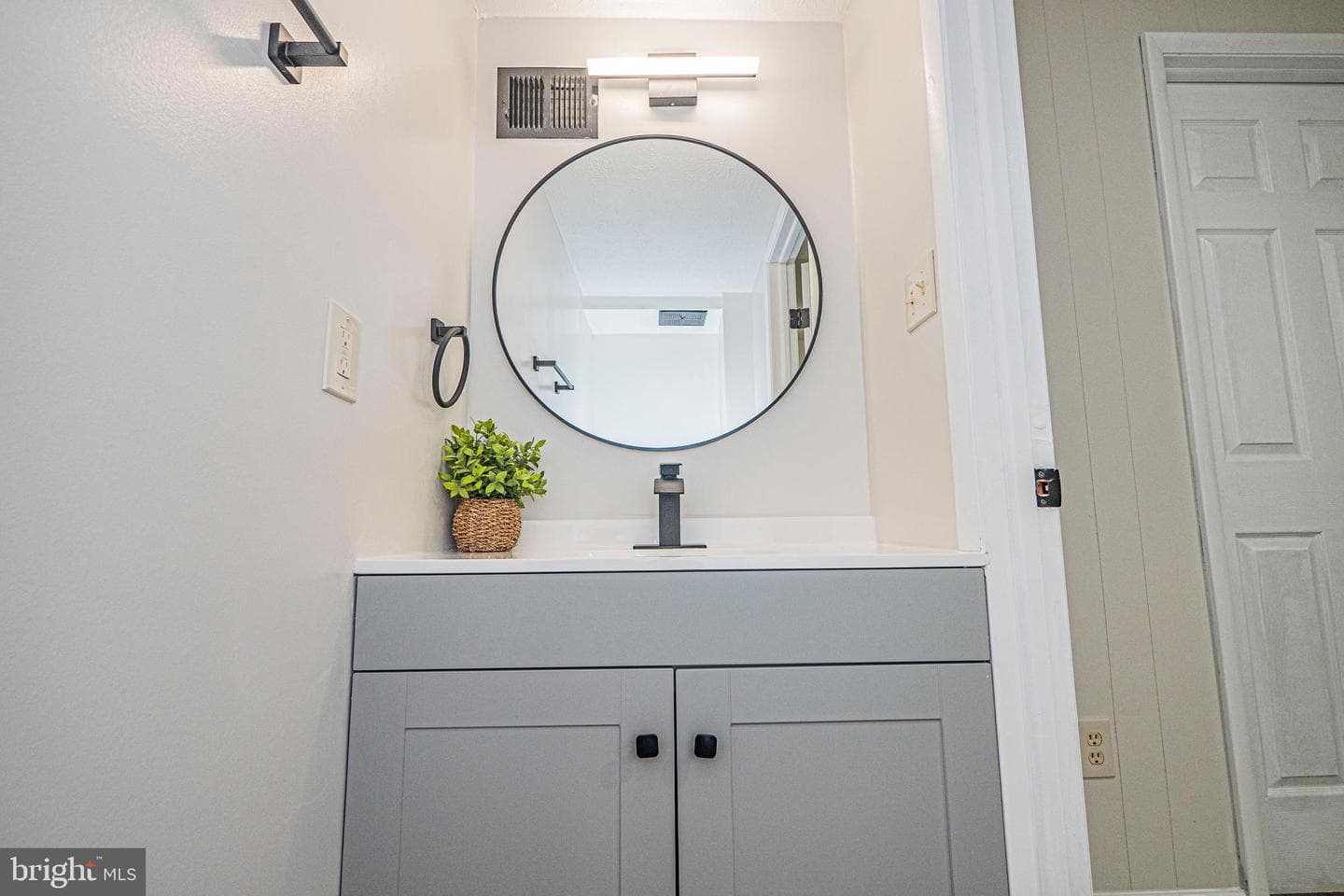 17204 Epsilon Place photo 41