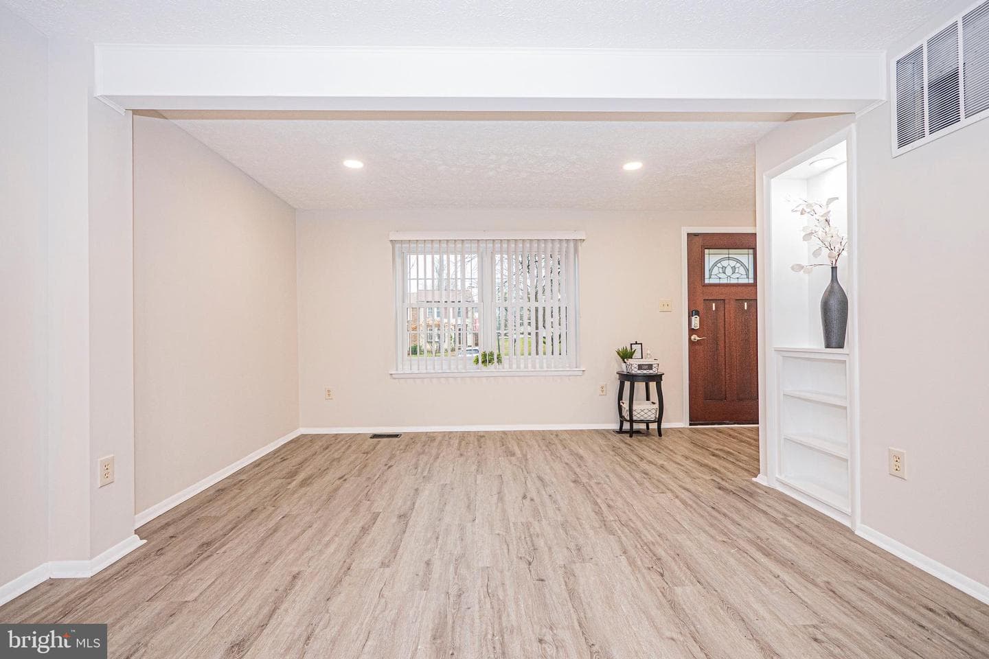 17204 Epsilon Place photo 5