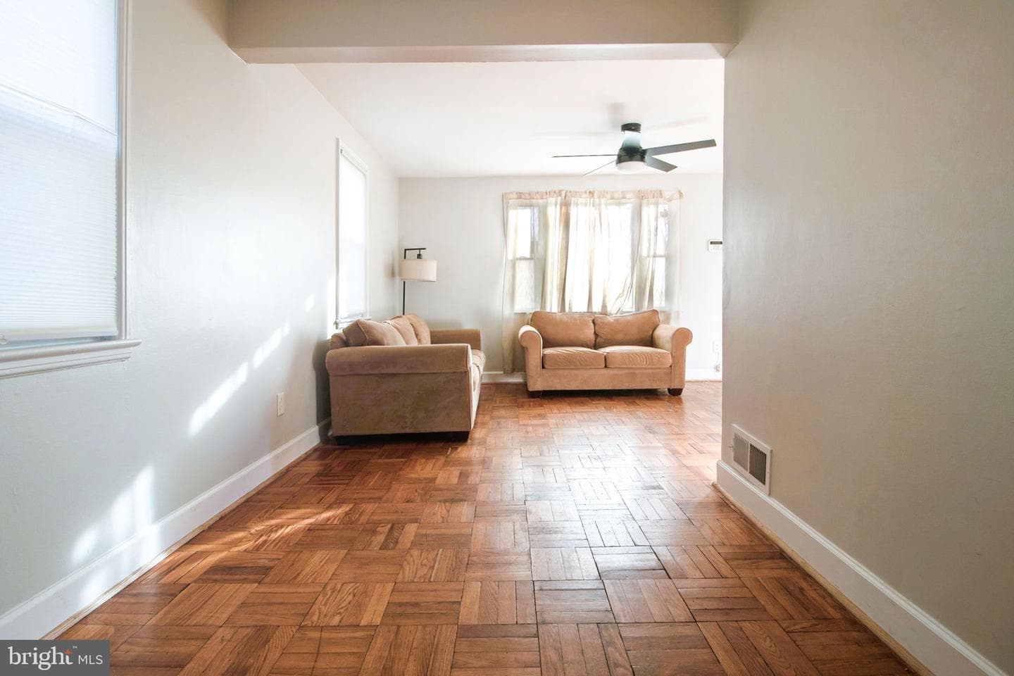 1109 Carson Street photo 10