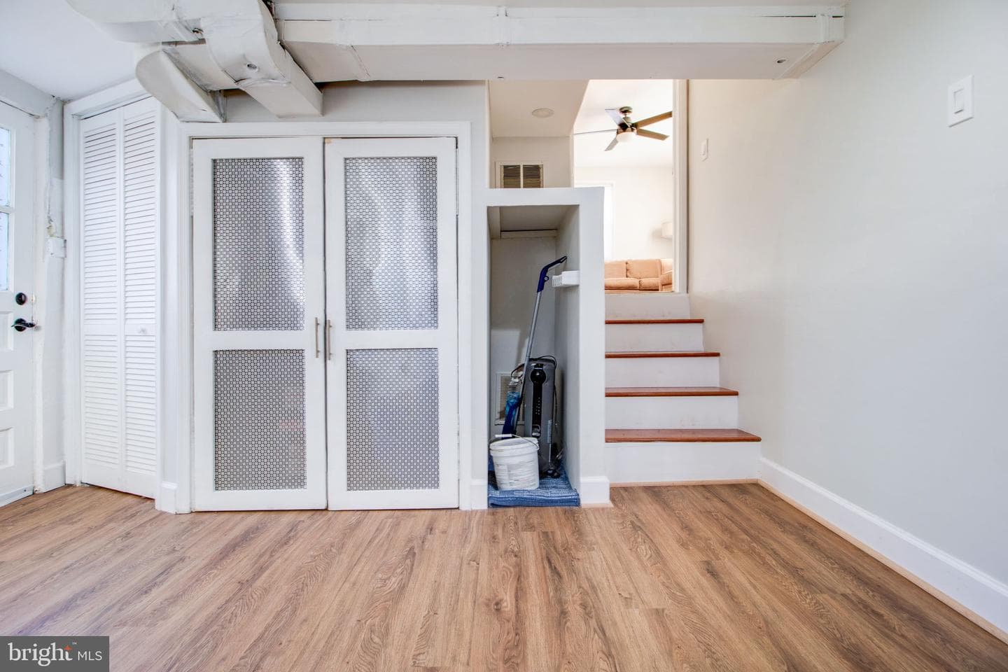 1109 Carson Street photo 27