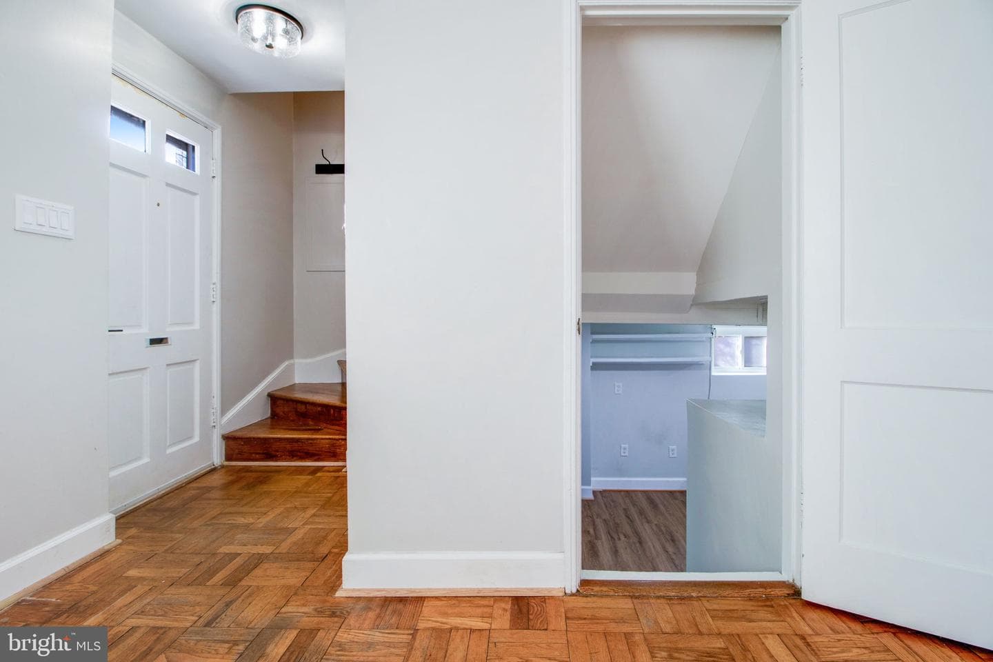 1109 Carson Street photo 29