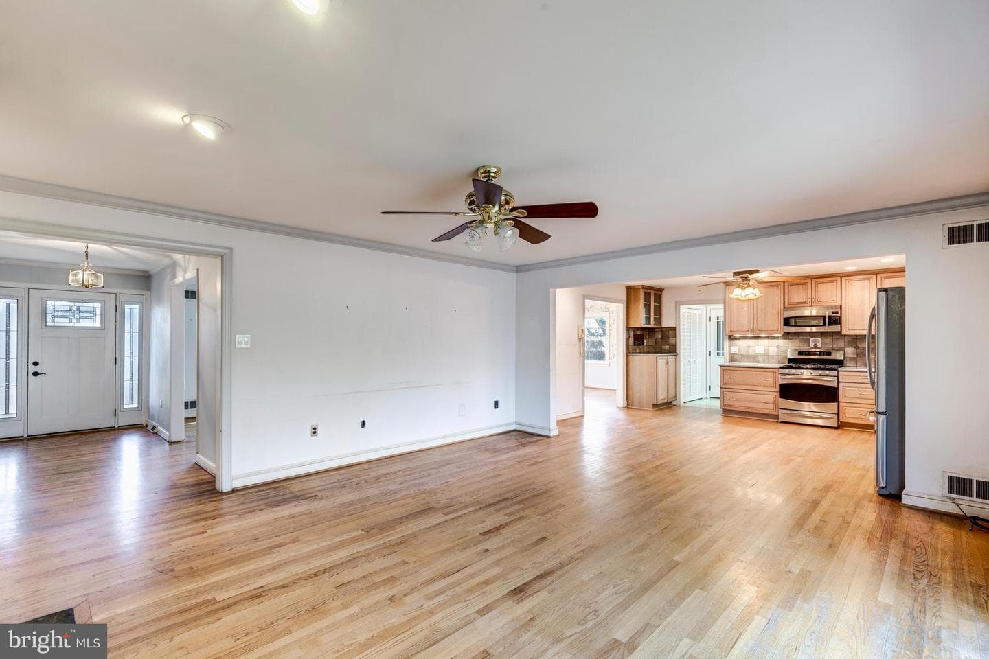 23100 Georgia Avenue photo 31