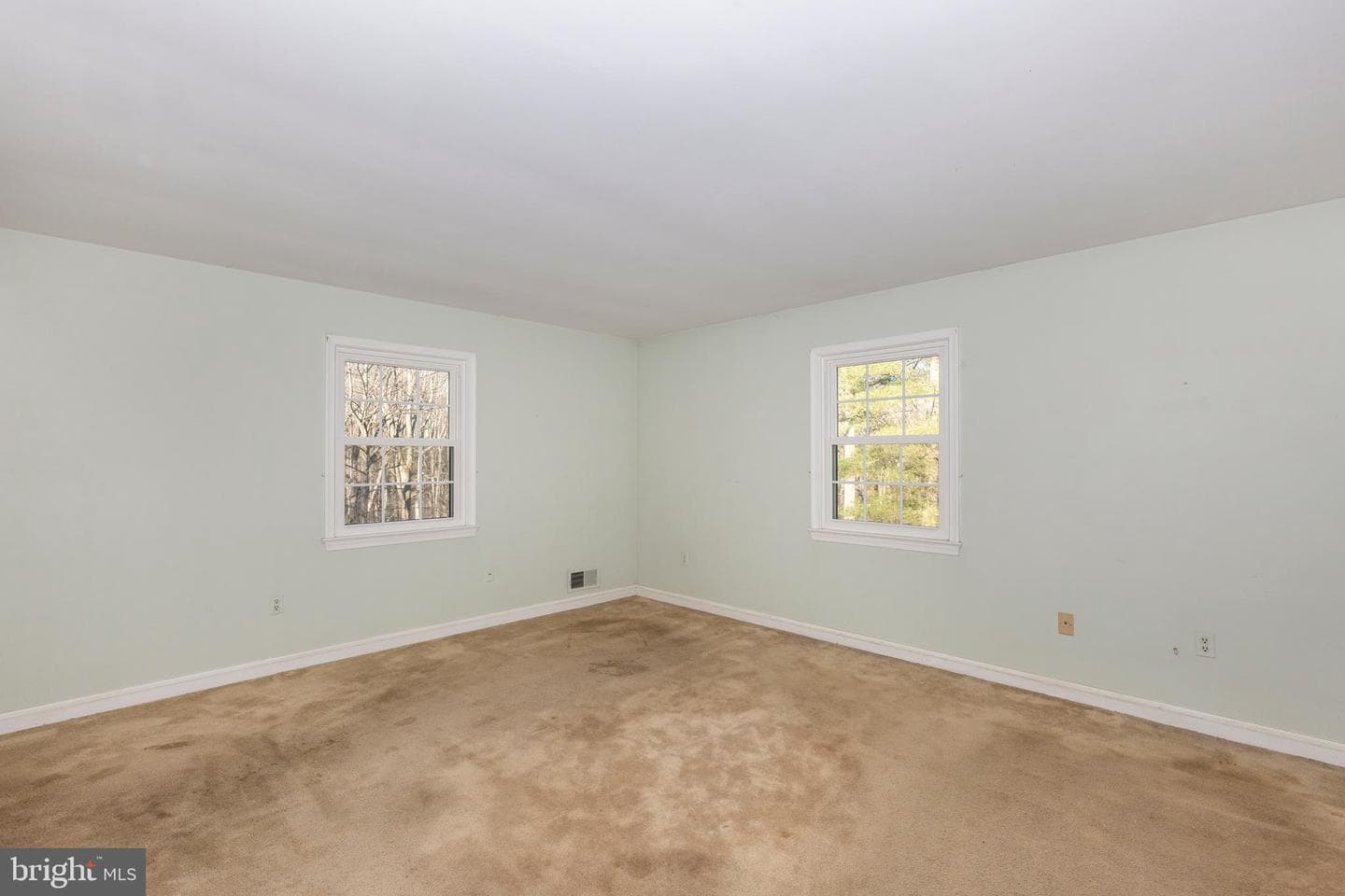 23100 Georgia Avenue photo 34