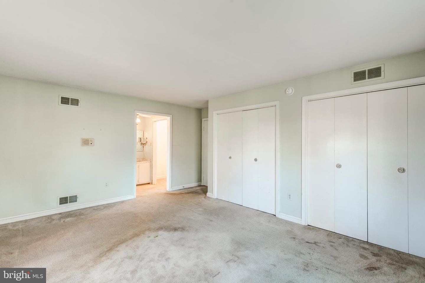 23100 Georgia Avenue photo 36
