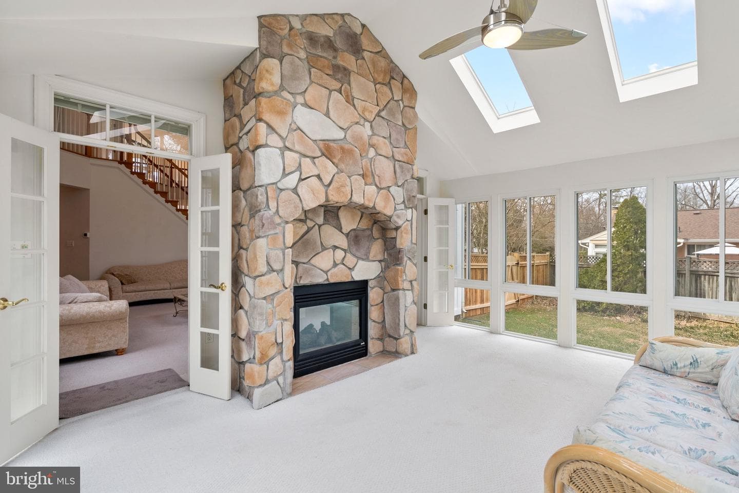 10428 Windsor View Drive photo 11