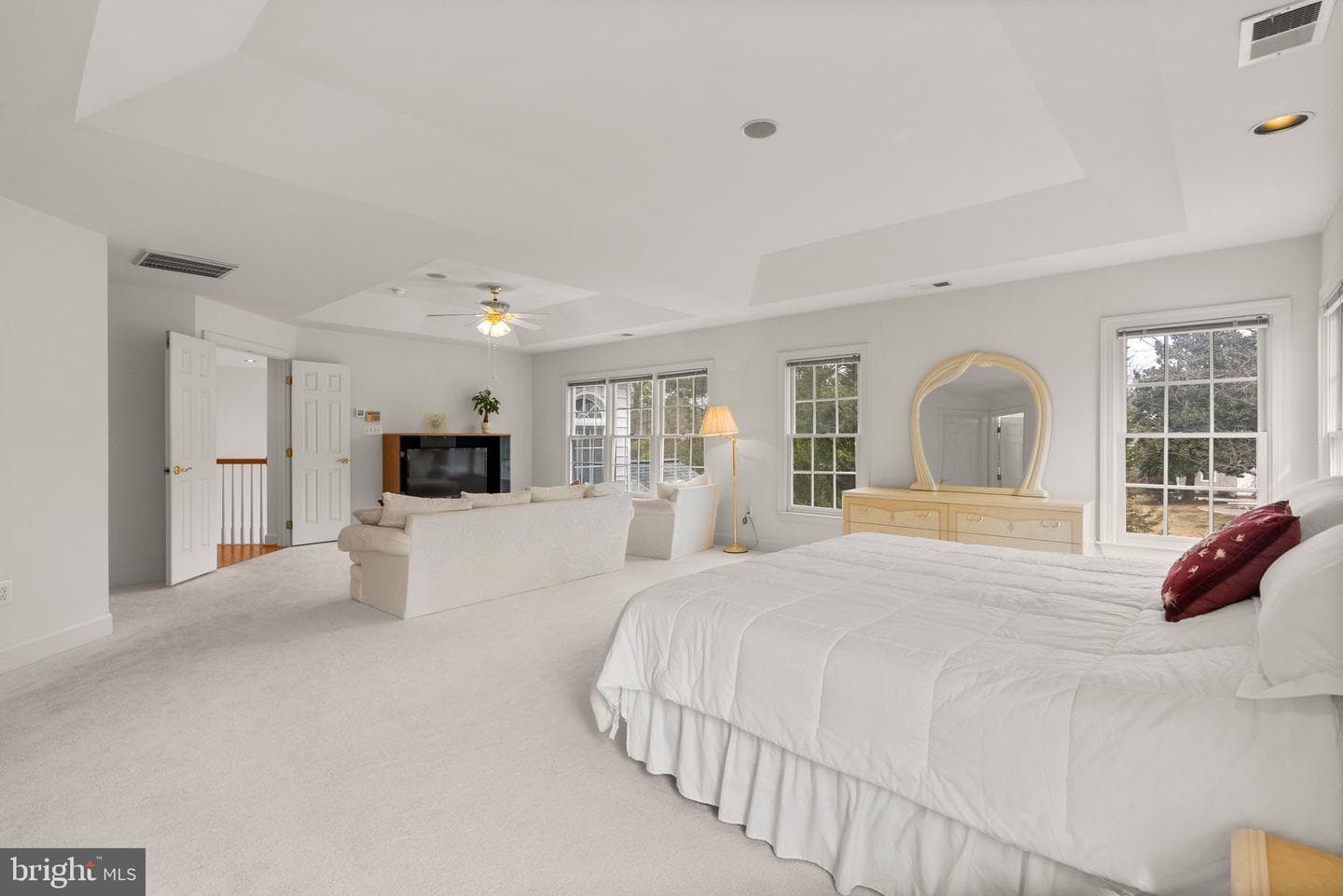 10428 Windsor View Drive photo 22