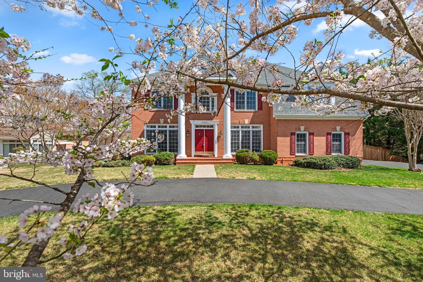 10428 Windsor View Drive photo 3
