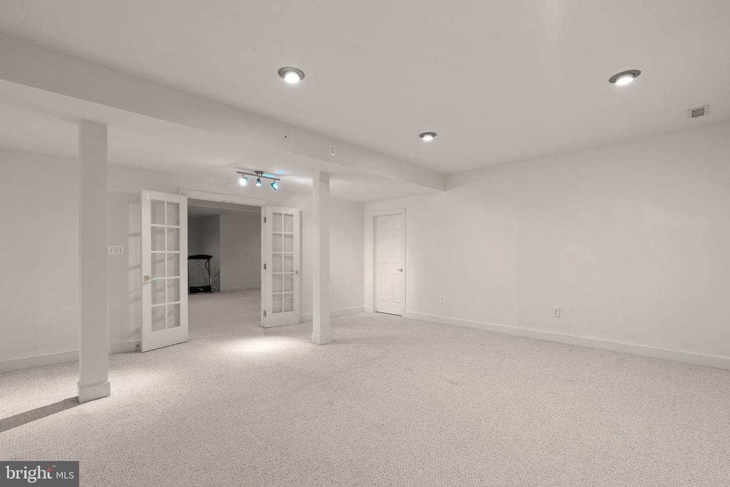10428 Windsor View Drive photo 34
