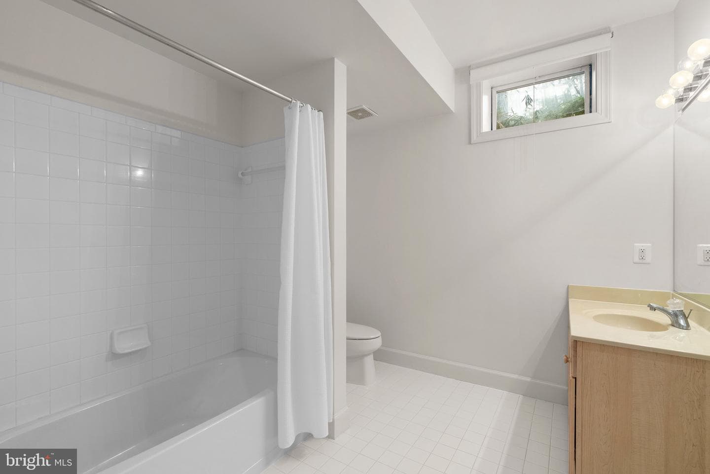 10428 Windsor View Drive photo 37