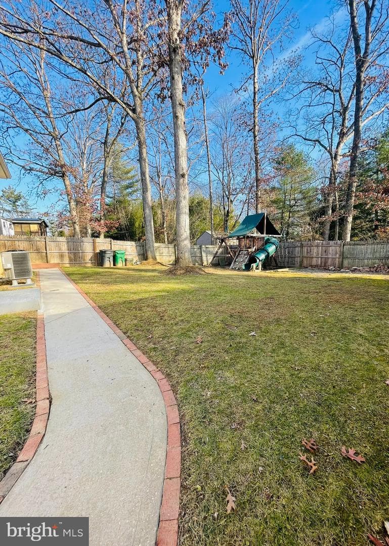 207 Oakton Road photo 11
