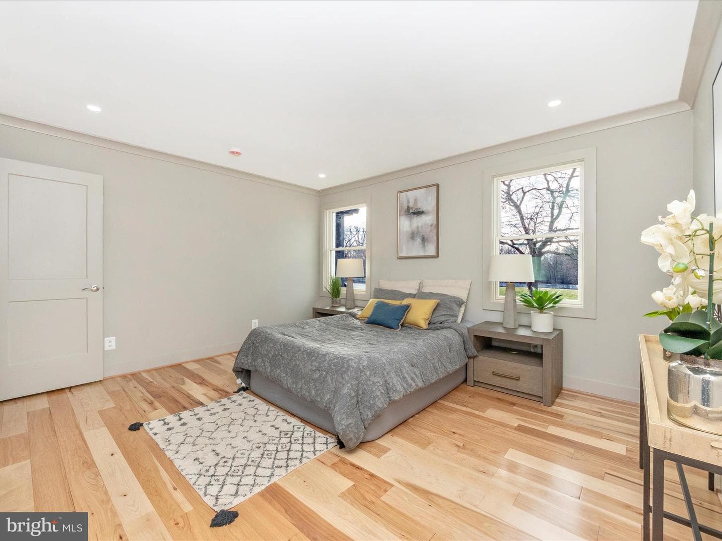 503 Stirling Road photo 24