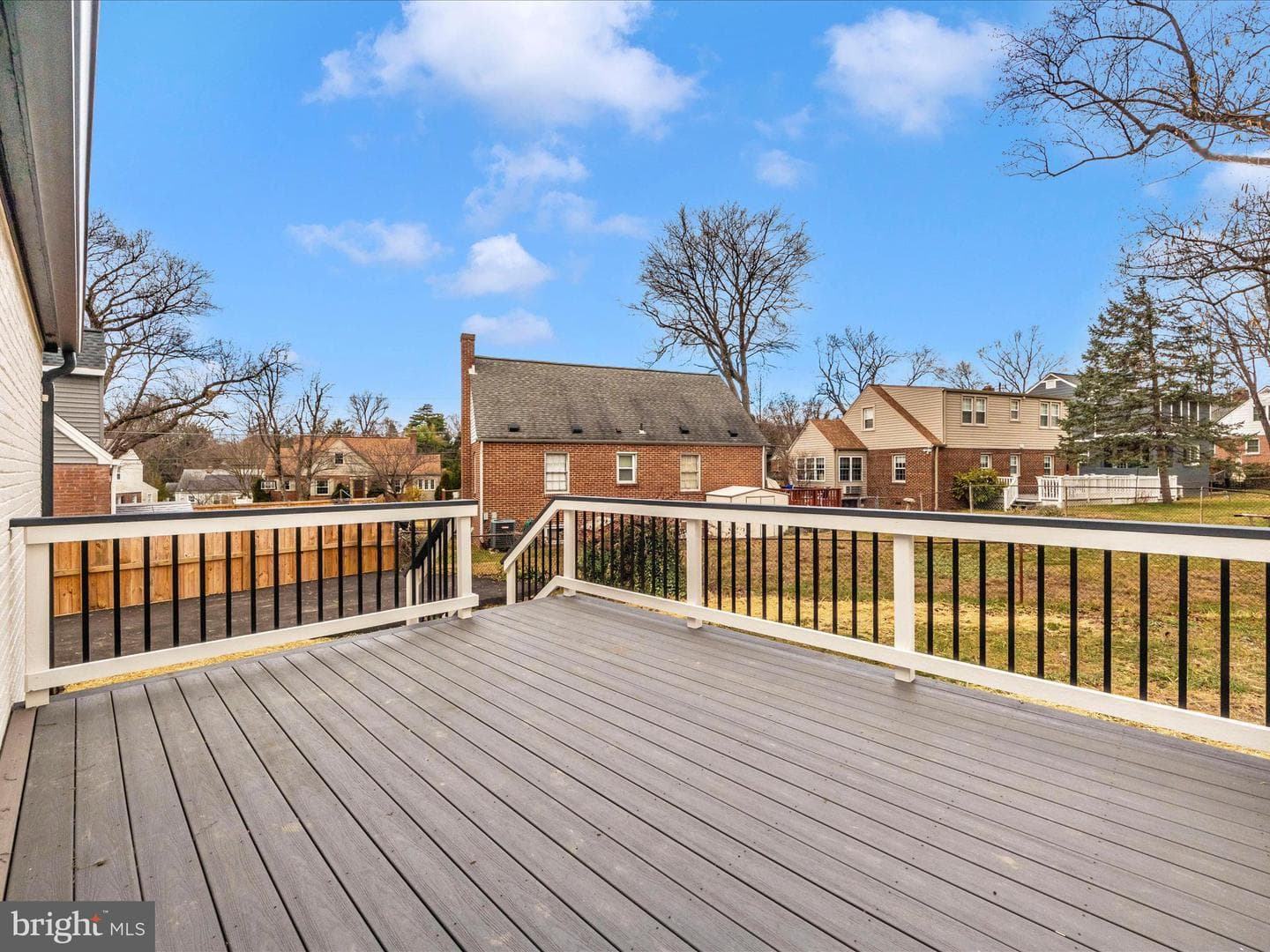503 Stirling Road photo 46