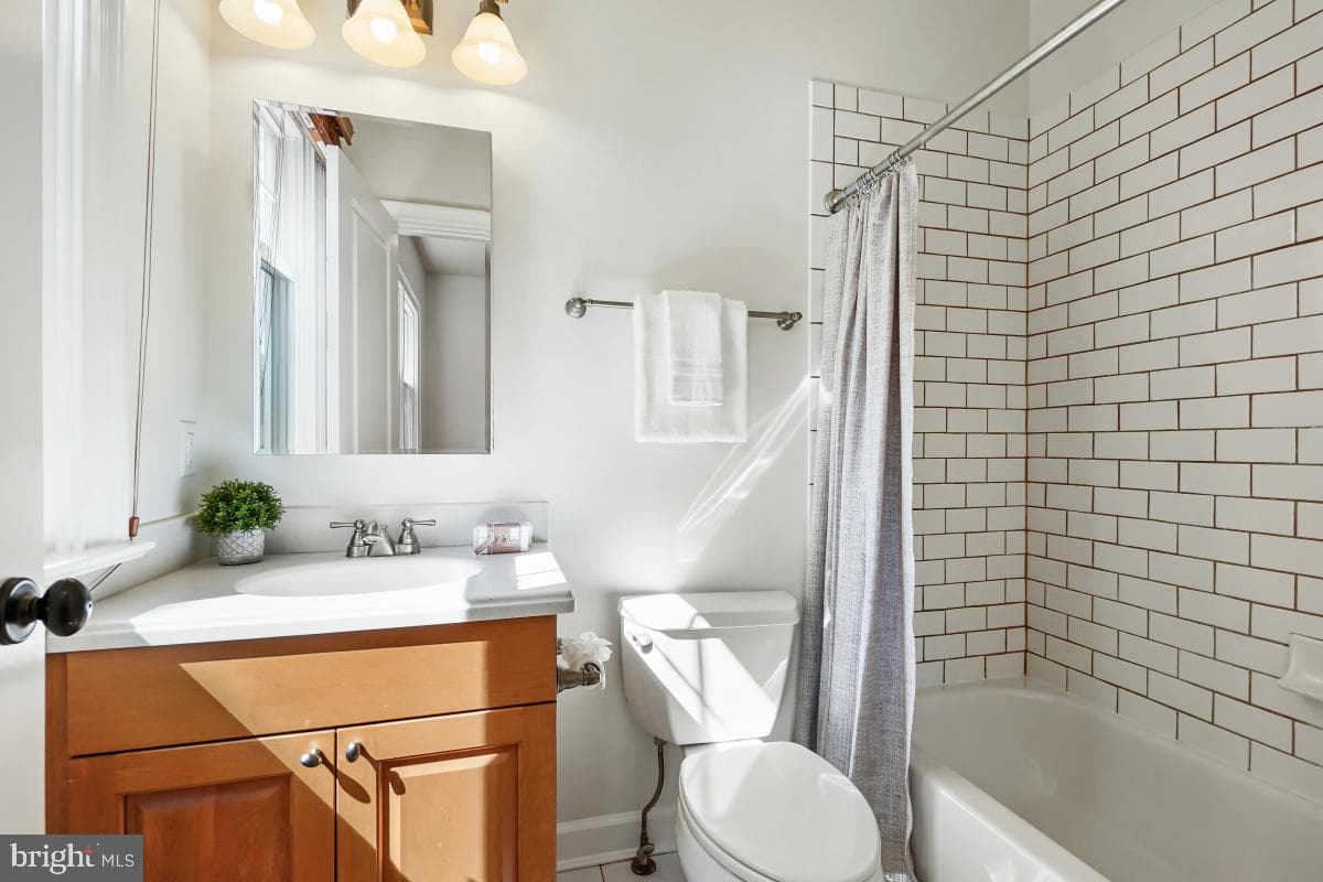 7106 Exeter Road photo 22