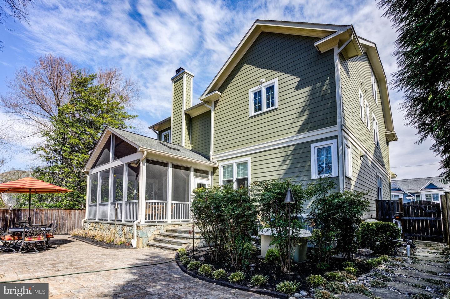 7106 Exeter Road photo 32