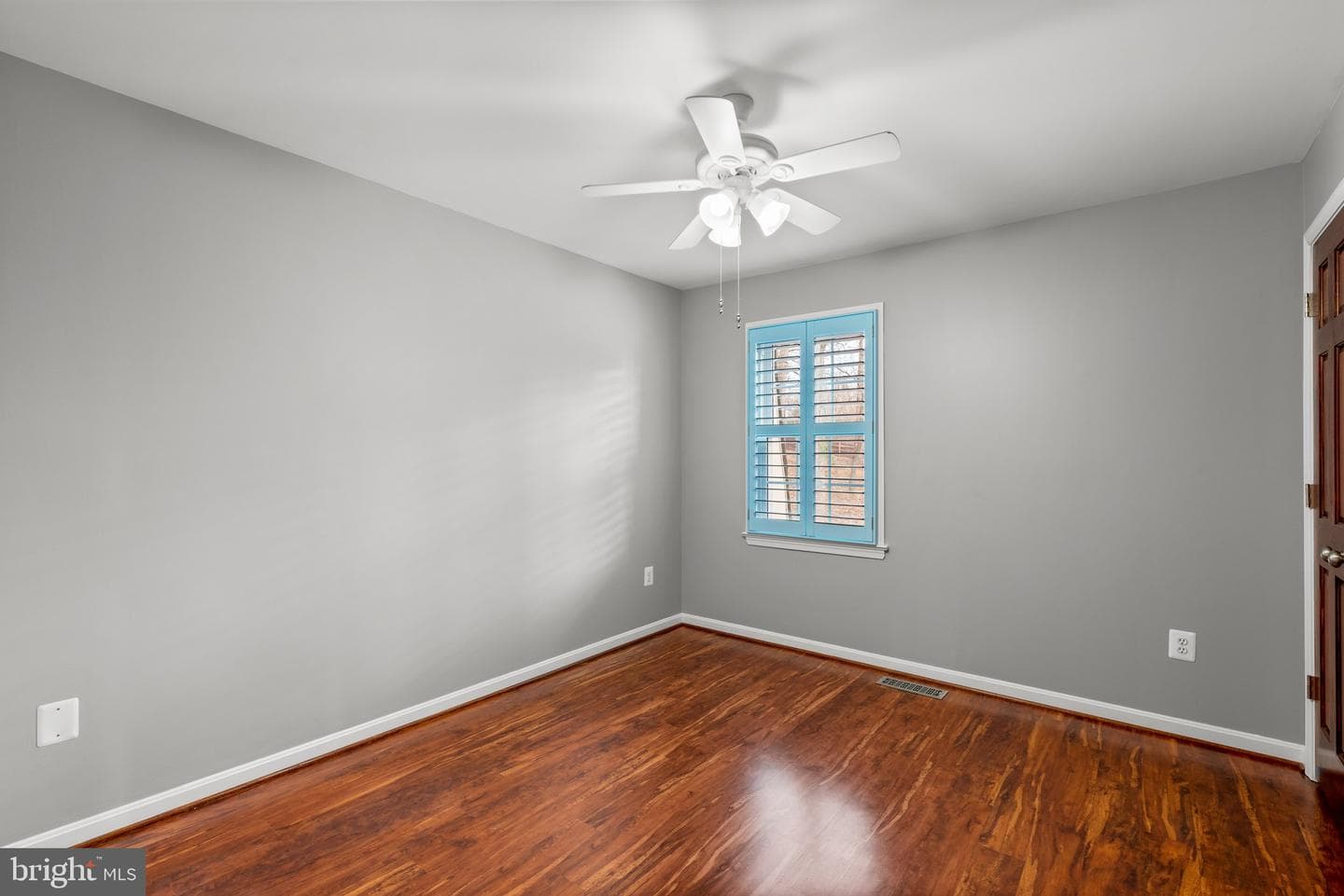 20529 Farcroft Lane photo 29