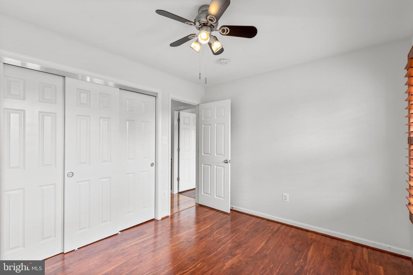 20529 Farcroft Lane photo 34