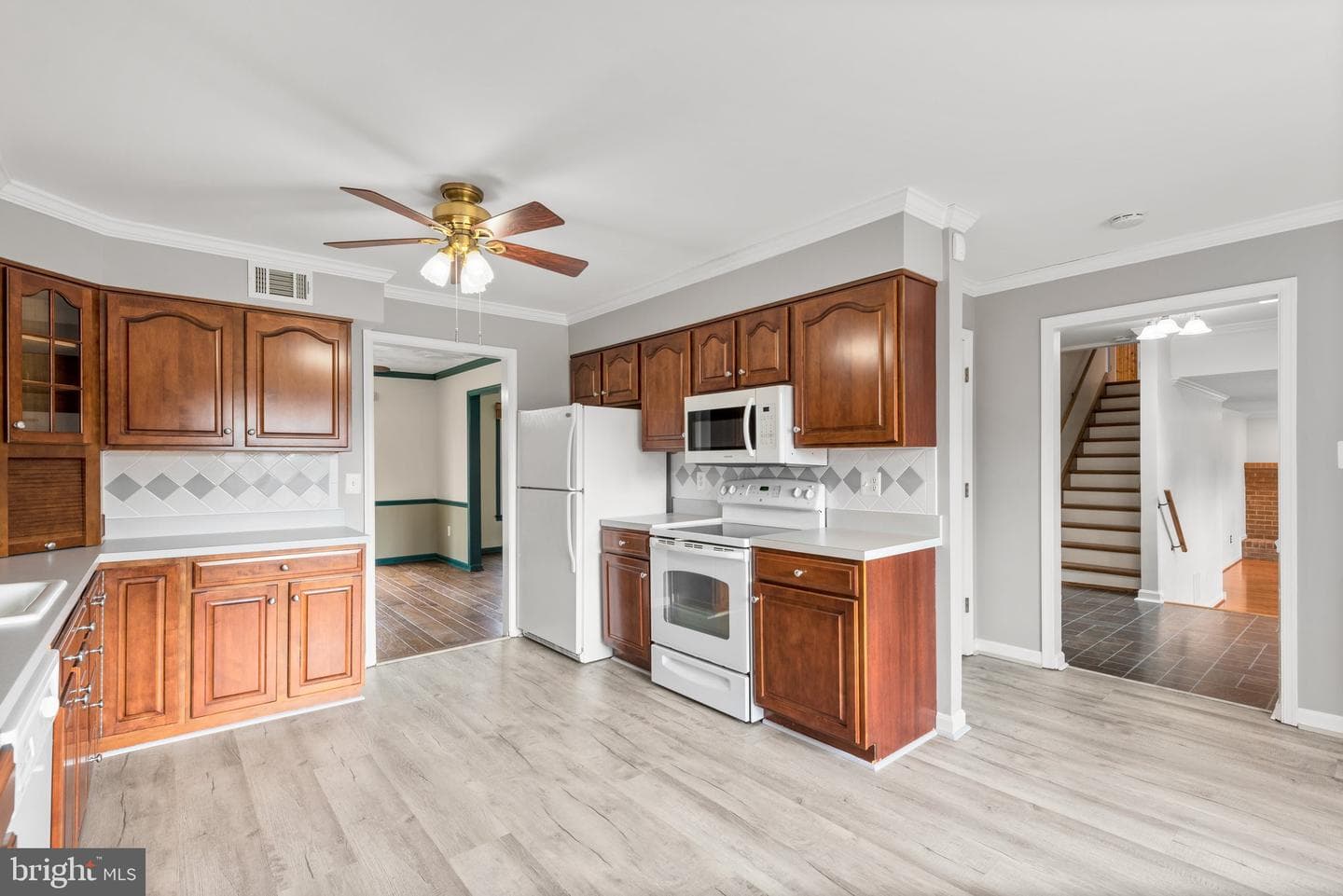 20529 Farcroft Lane photo 7