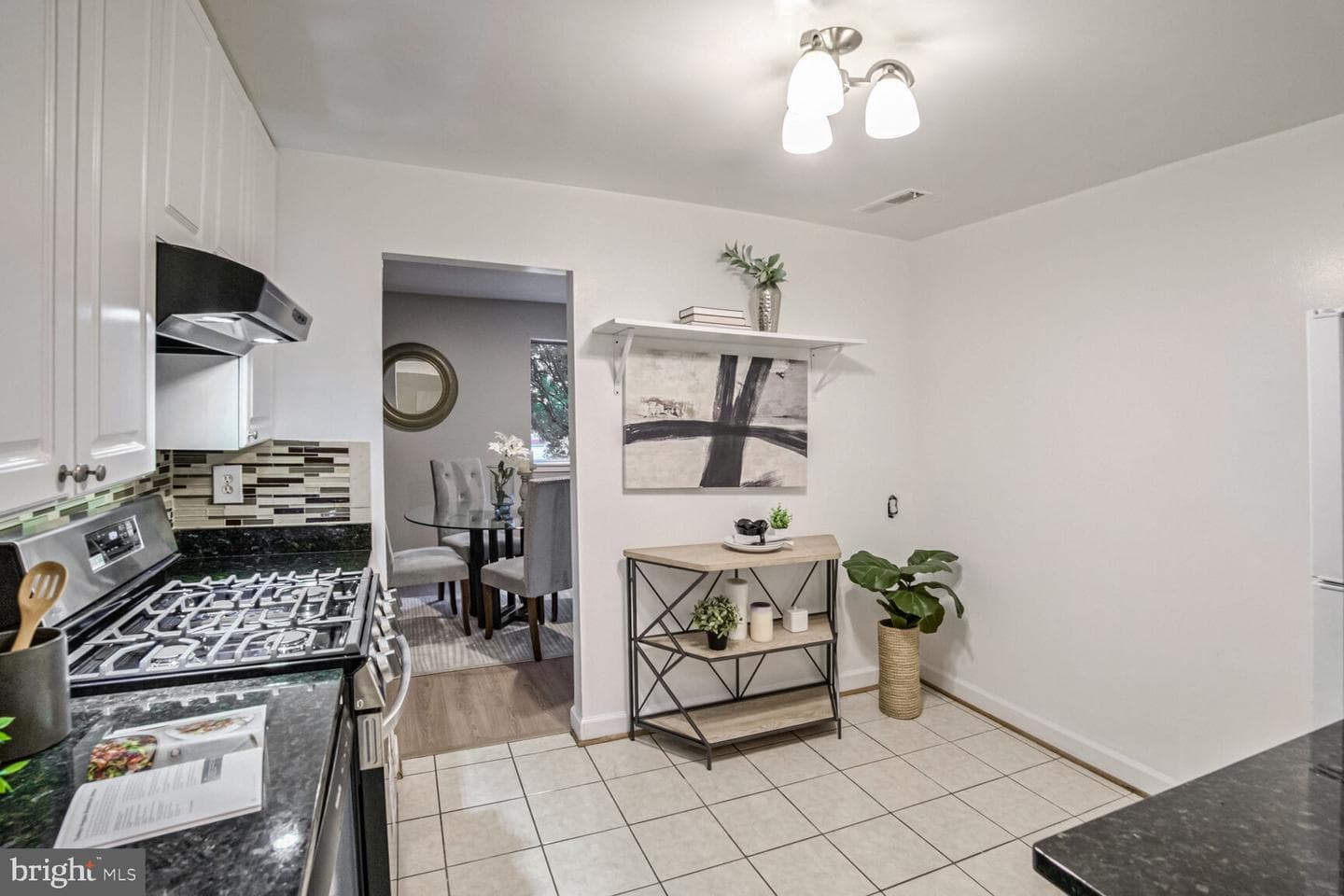 19413 Brassie Place #201 photo 15