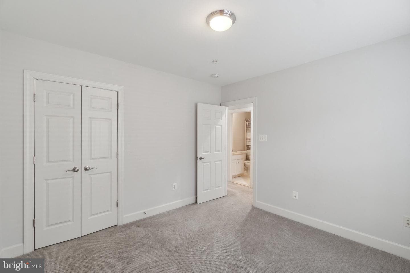 14206 Drayton Avenue photo 30