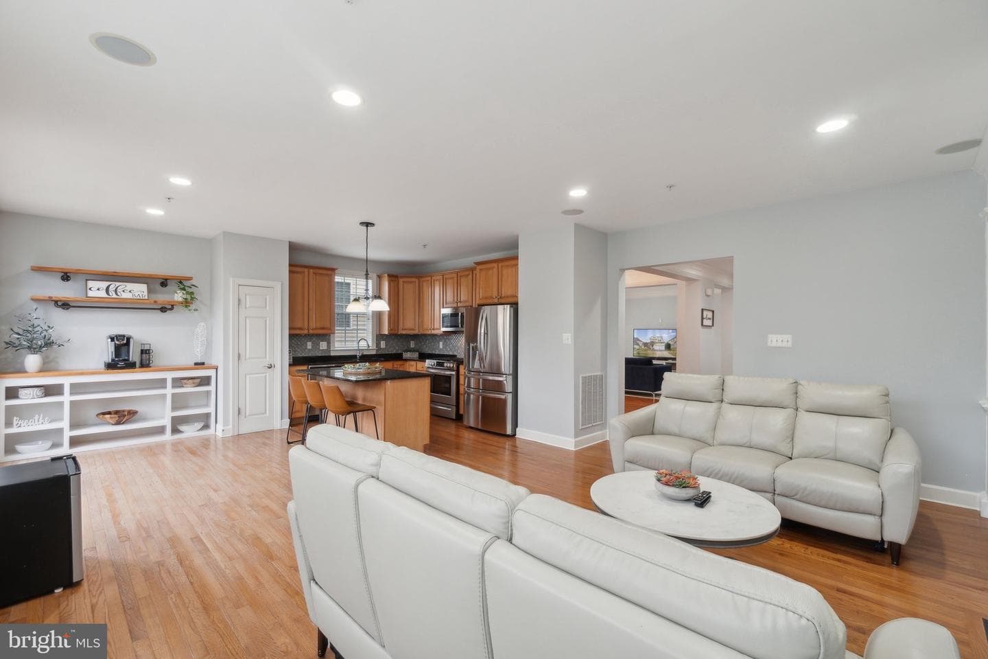 14206 Drayton Avenue photo 8