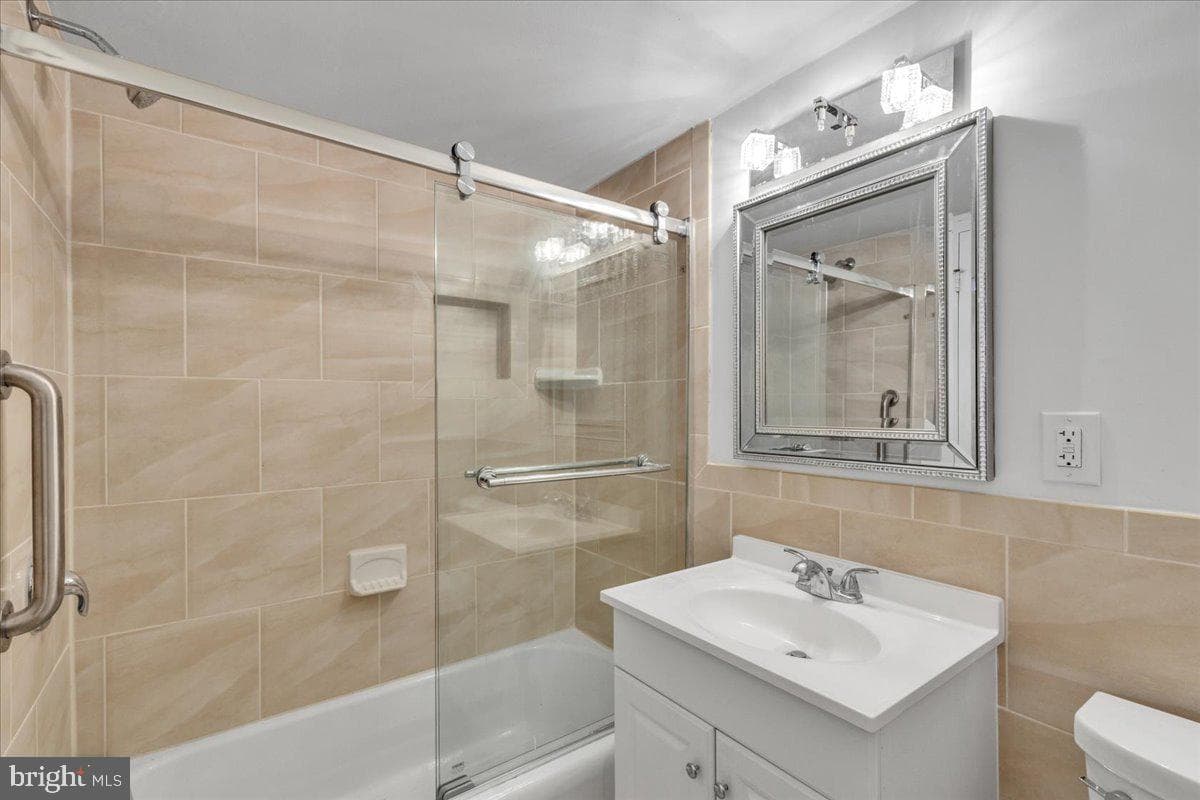 3333 University Boulevard W #211 photo 15