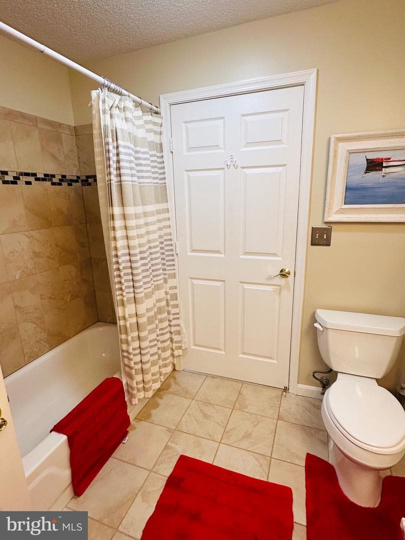 10010 Vanderbilt Circle #4-9 photo 15