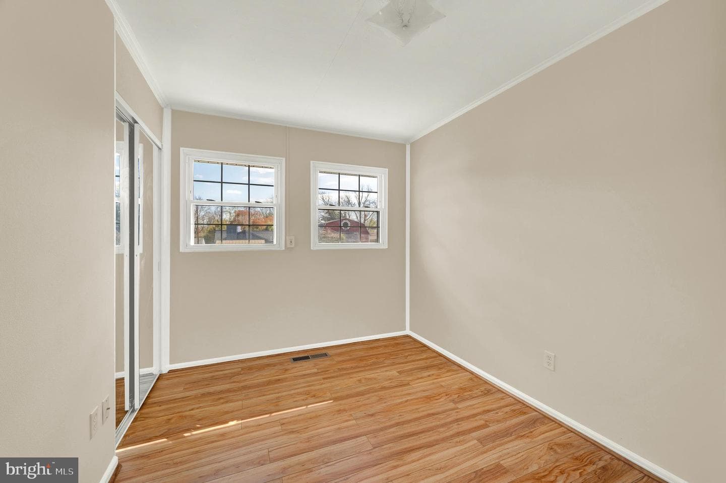 2004 Gainsboro Road photo 23