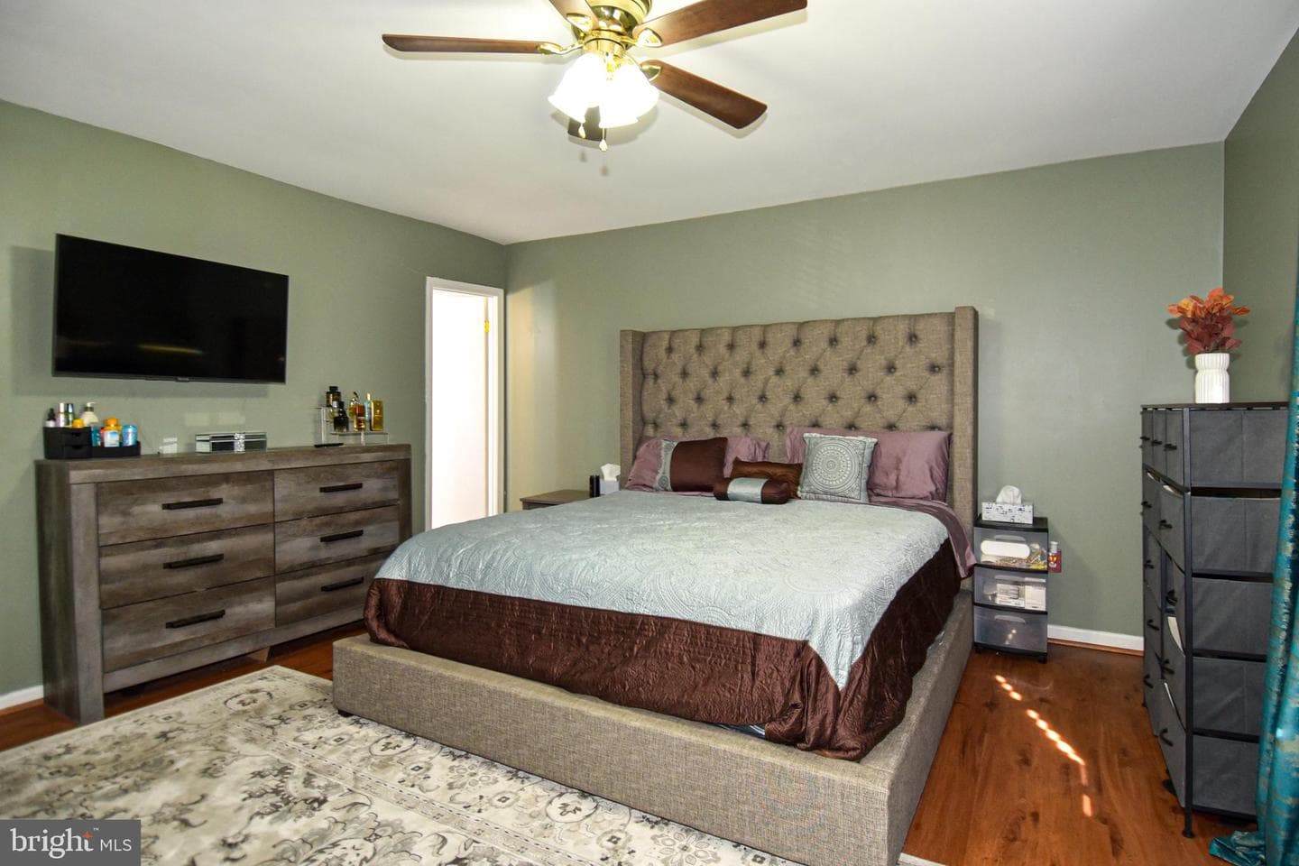800 Quince Orchard Boulevard #800-20 photo 16