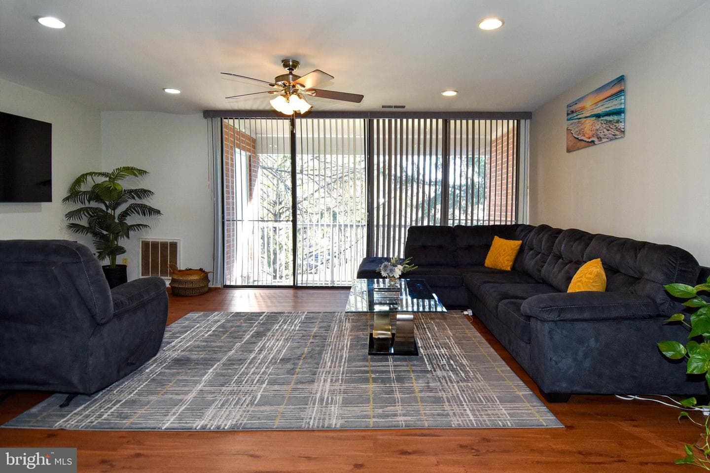 800 Quince Orchard Boulevard #800-20 photo 24