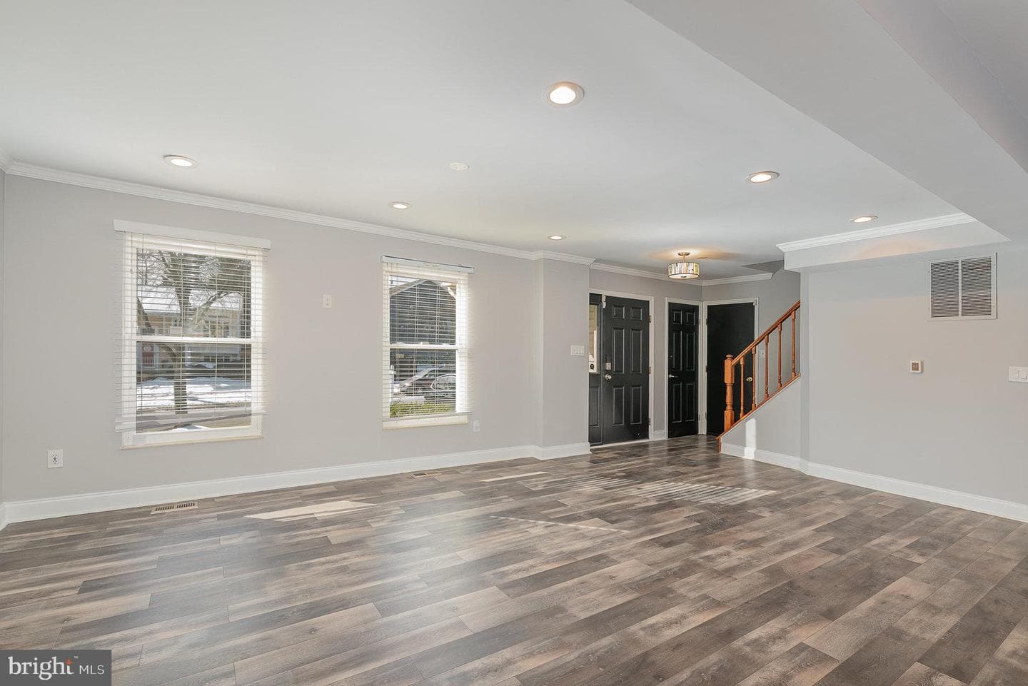 15017 Saddle Creek Drive photo 2