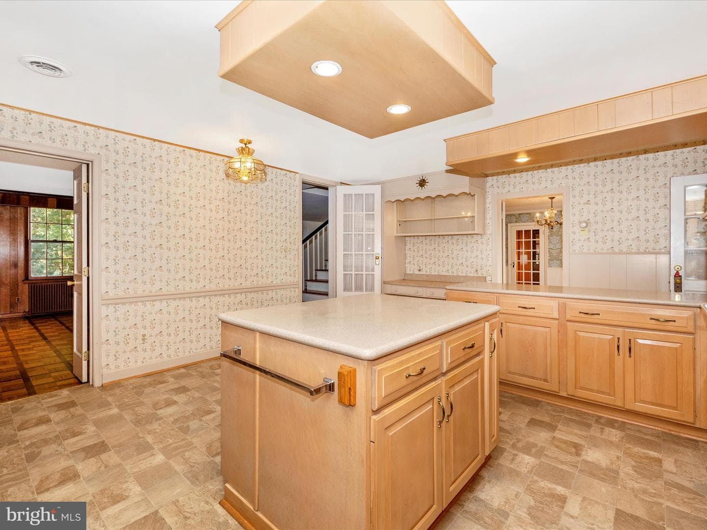 19810 Peach Tree Road photo 10