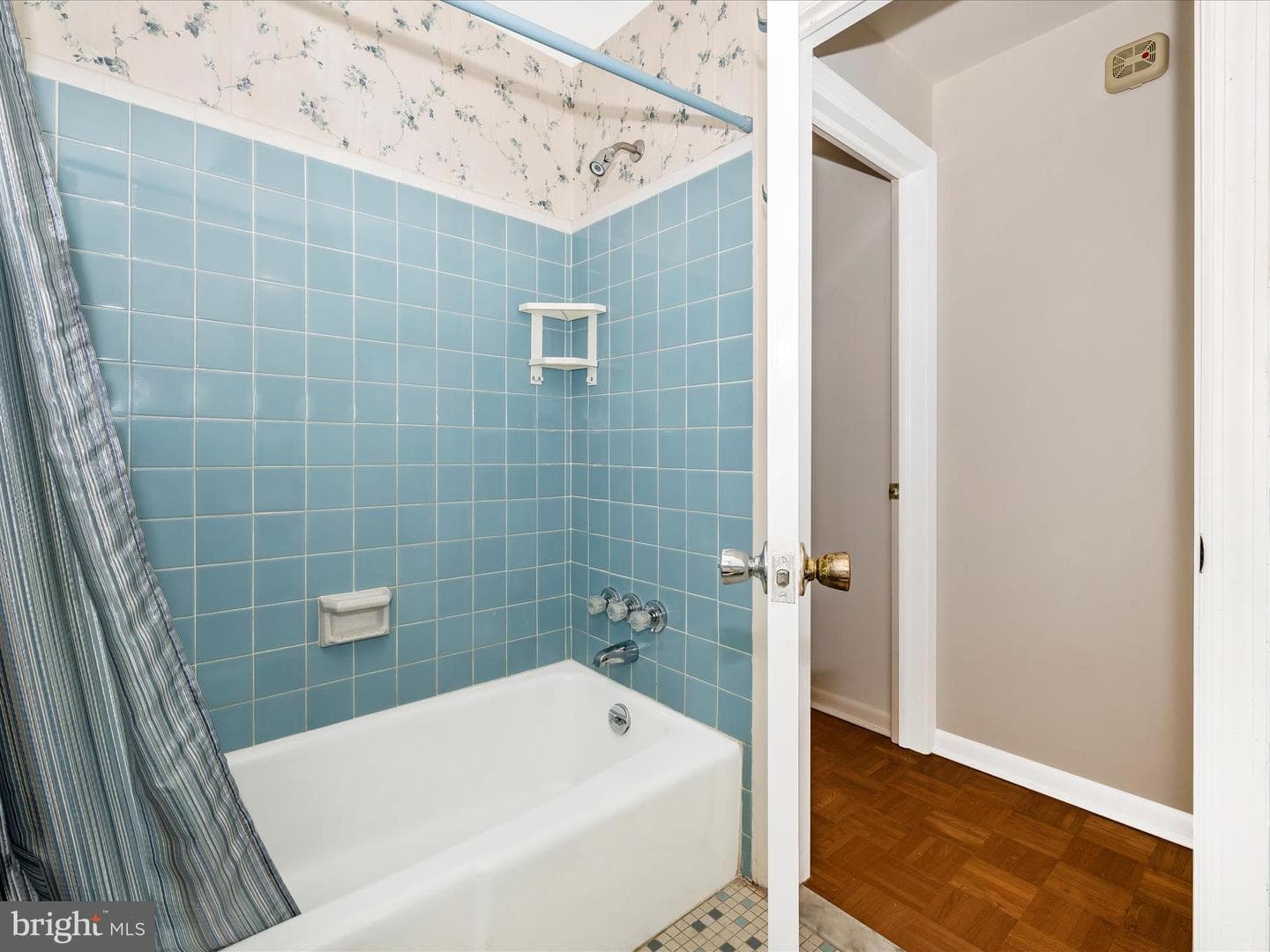 19810 Peach Tree Road photo 44