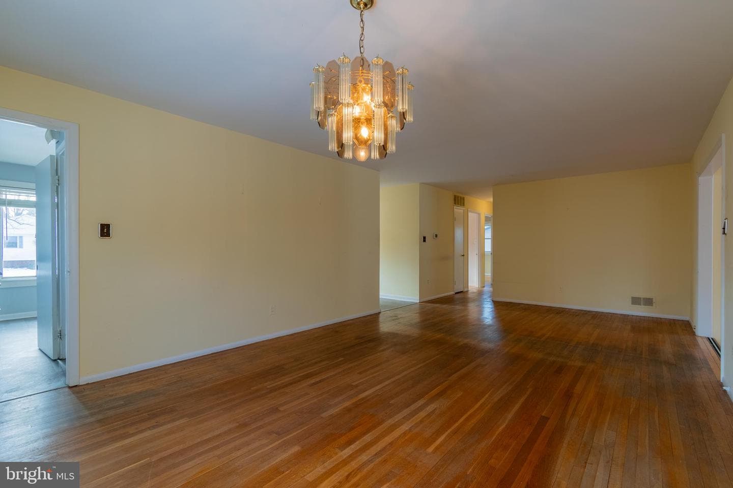 13914 Marianna Drive photo 17