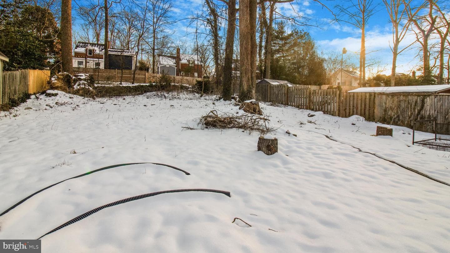 1106 Dryden Street photo 28