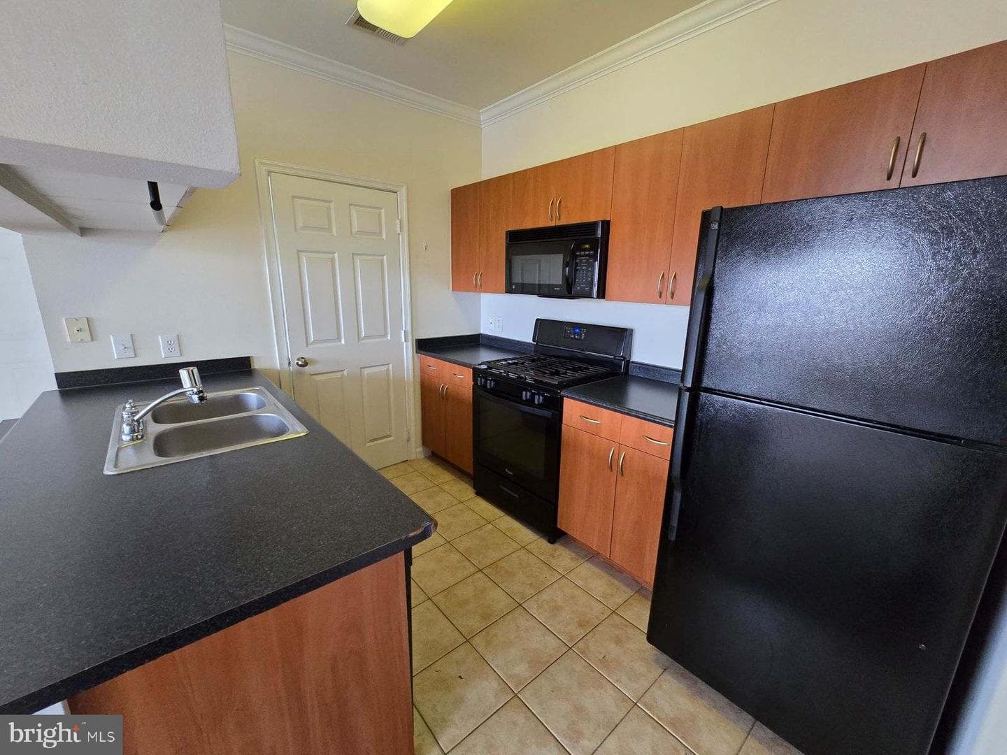 19625 Galway Bay Circle #404 photo 6