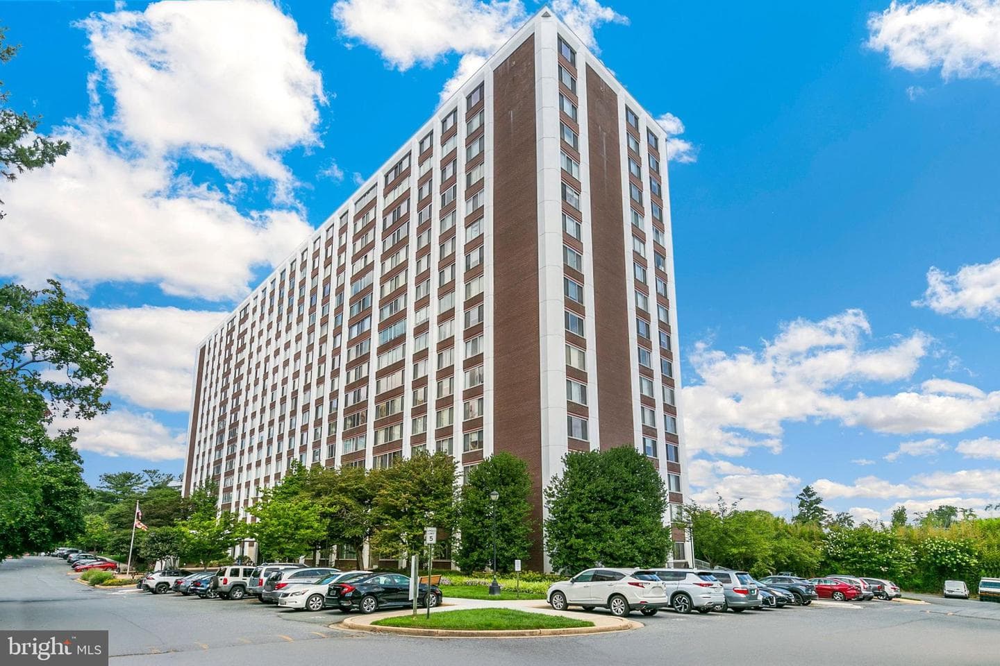 11801 Rockville Pike #905 photo 46