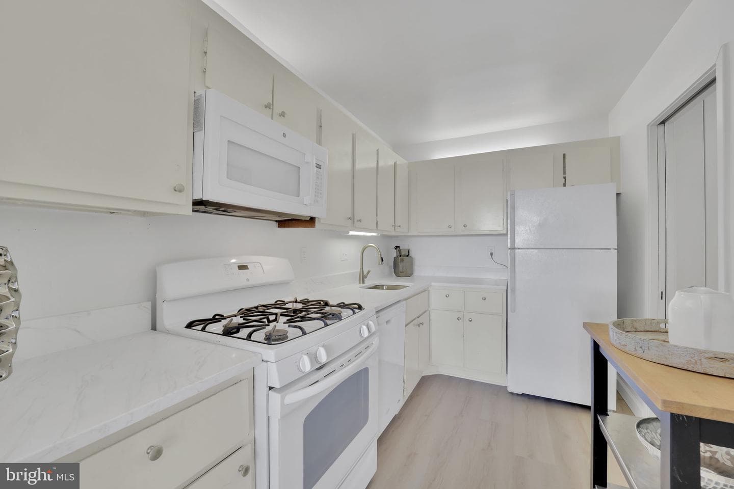5500 Friendship Boulevard #1210n photo 18
