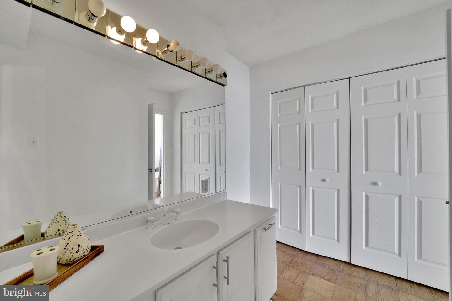 5500 Friendship Boulevard #1210n photo 28