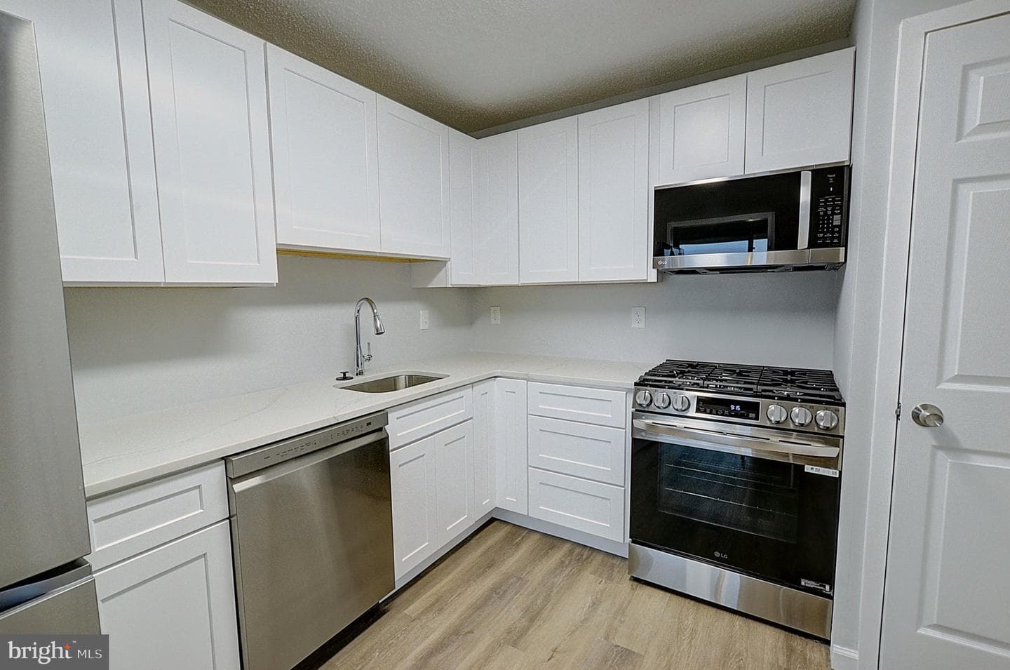 5225 Pooks Hill Road #1227s photo 5