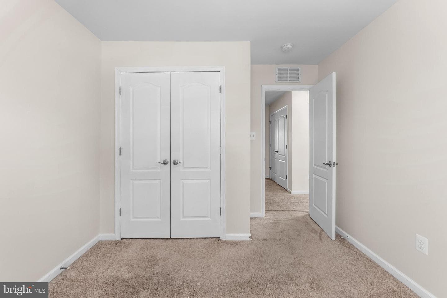 3567 Woodlake Drive #5 photo 15