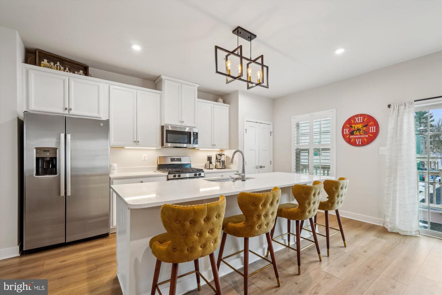 19734 Preservation Mews photo 3