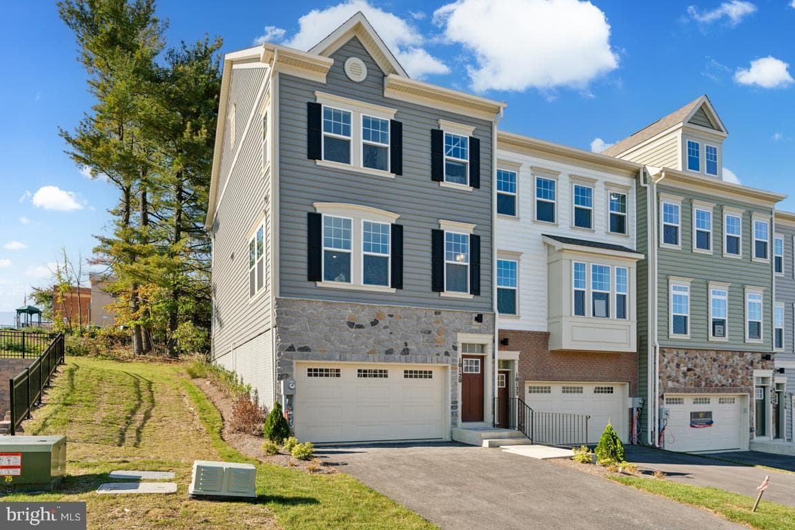 10120 Kings Grove Way photo 22