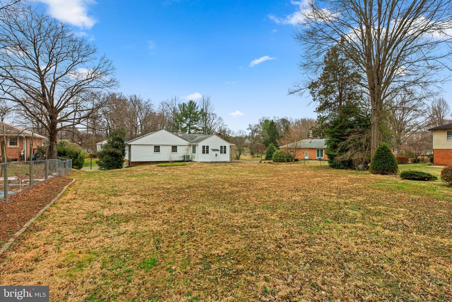 19104 Willow Grove Road photo 4