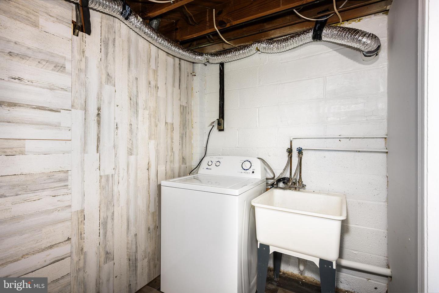 3001 Hardy Avenue photo 20