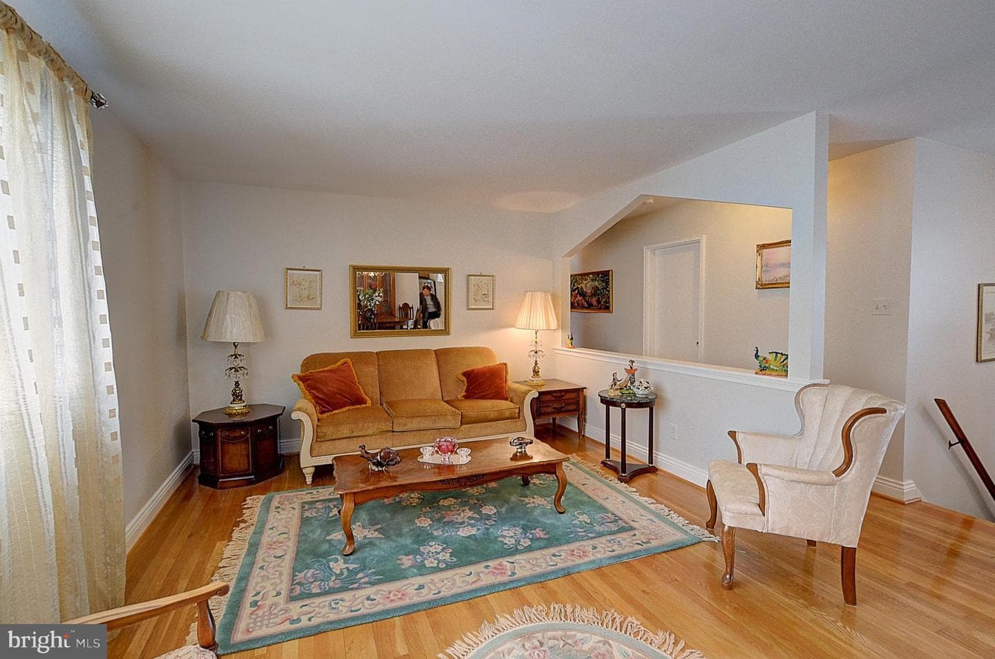 14017 London Lane photo 5