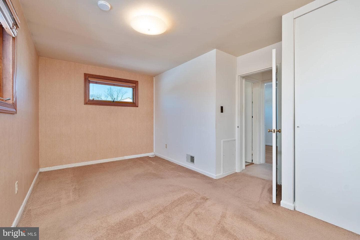 4808 Wilwyn Way photo 11