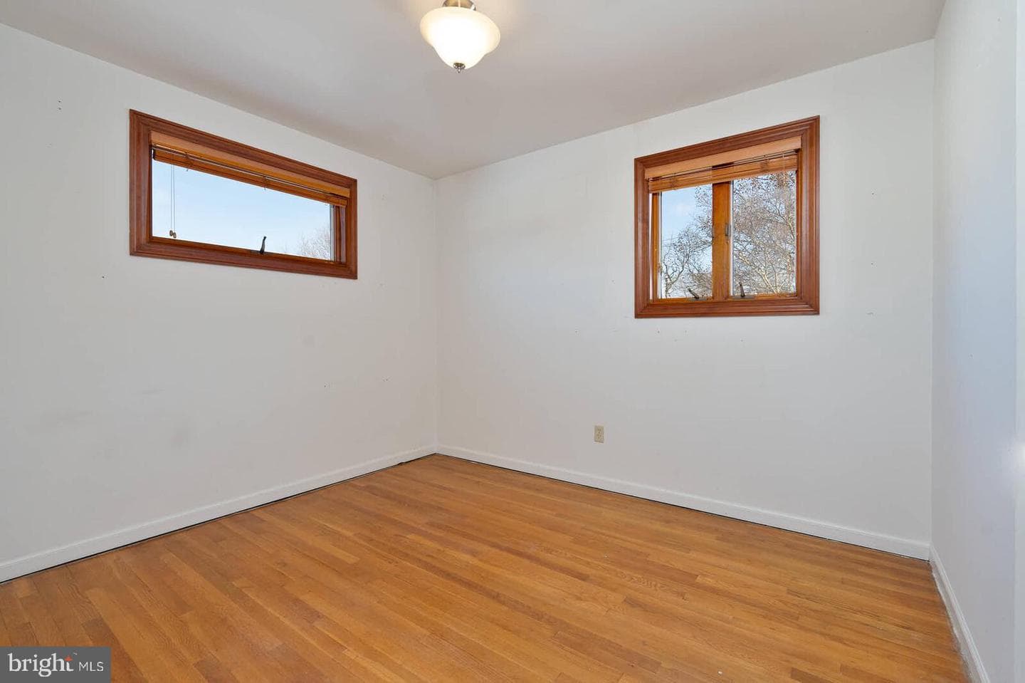 4808 Wilwyn Way photo 12