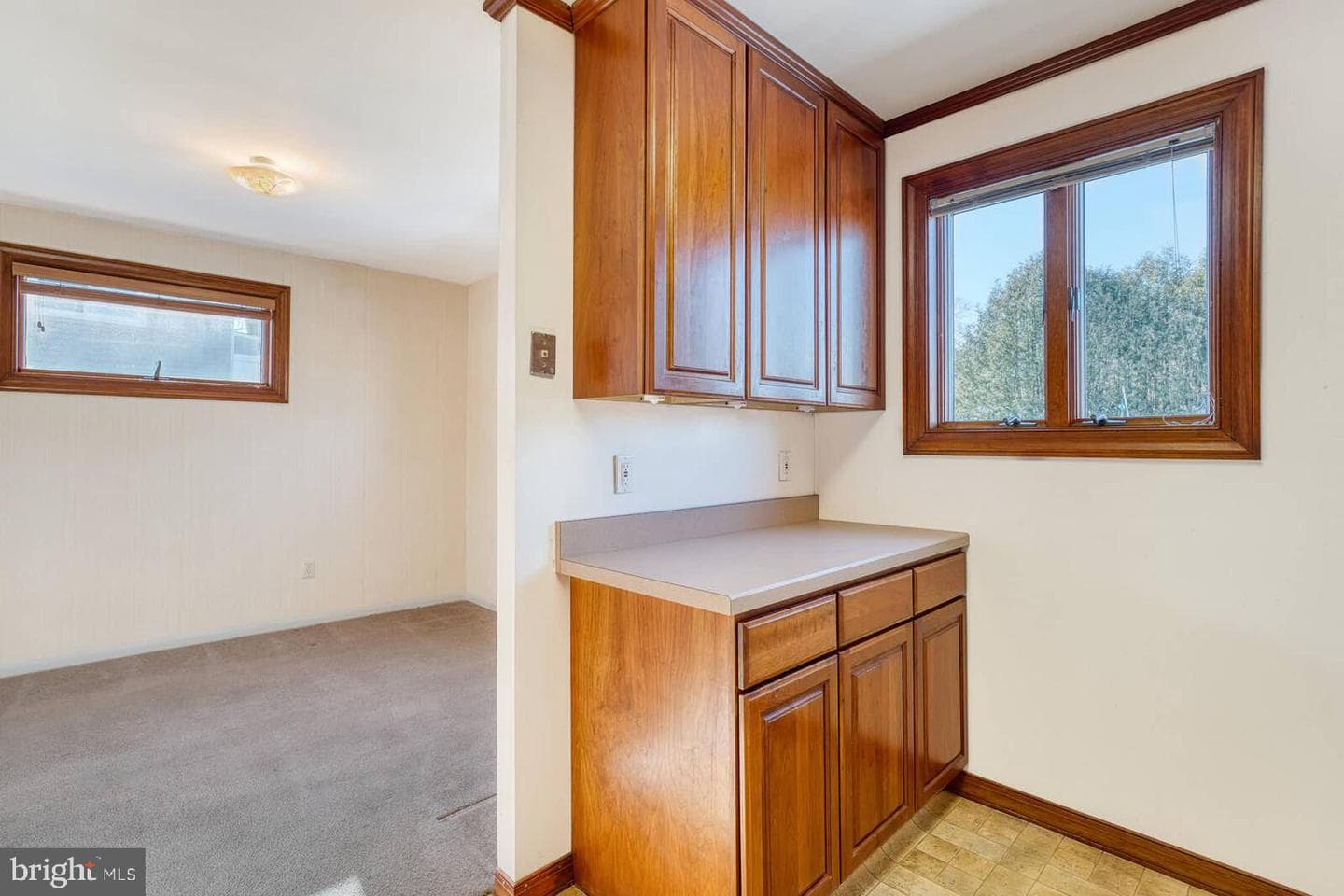 4808 Wilwyn Way photo 9