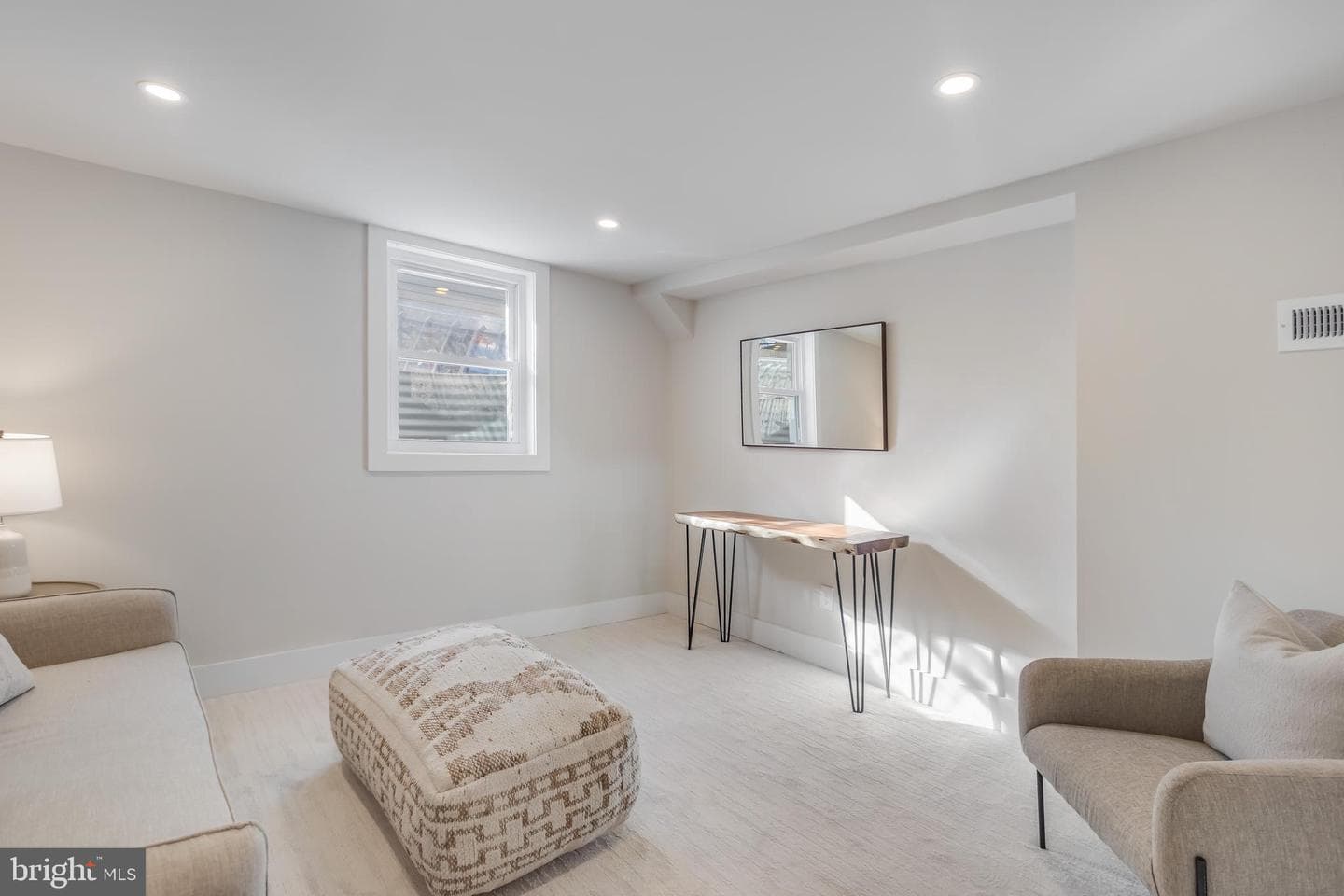 903 Laredo Road photo 18