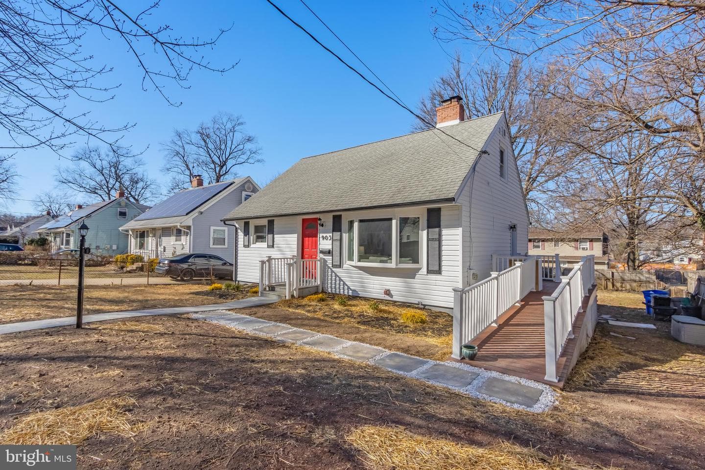 903 Laredo Road photo 2